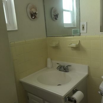 Continental Inn - Vacation Rentals Near Me - Key Colony Beach, Florida Continental Inn - Vacation Rentals Near Me - Key Colony Beach, Florida