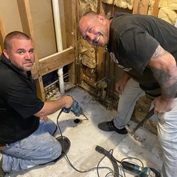 A Better Look Home Services - Ken and Matt Doing Shower Conversion - Carpenters Near Me - Port St. Lucie, Florida A Better Look Home Services - Ken and Matt Doing Shower Conversion - Carpenters Near Me - Port St. Lucie, Florida