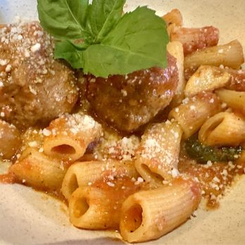 Alta Via - Rigatoni - Italian Near Me - Blawnox, Pennsylvania