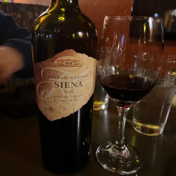 Js' Old Town Bistro - Italian Near Me - Dayton, Nevada