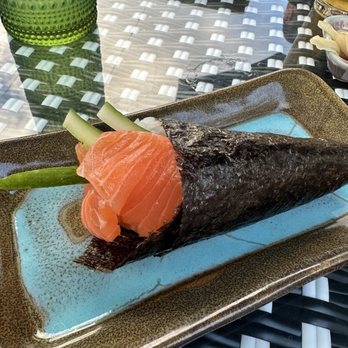 Paseo - Salmon hand roll - American Near Me - Rancho Santa Fe, California