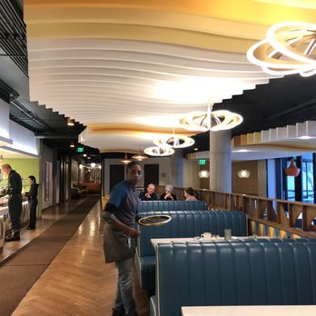 The Cliff Lodge - 71 restaurant - Ski Resorts Near Me - Snowbird, Utah The Cliff Lodge - 71 restaurant - Ski Resorts Near Me - Snowbird, Utah