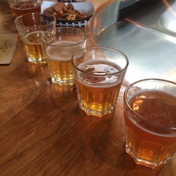 Lantern Brewing - The tasting. - Breweries Near Me - Seattle, Washington Lantern Brewing - The tasting. - Breweries Near Me - Seattle, Washington