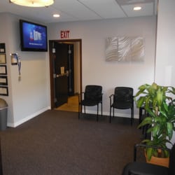 290 Auto Body - Clean and comfortable waiting room area.   With a view showing the HDTV.