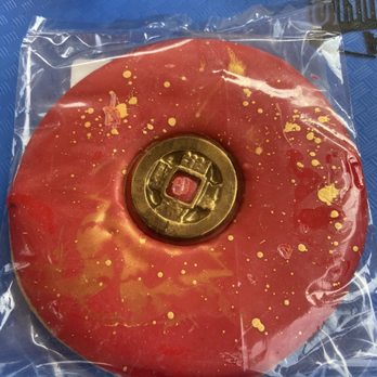 Hollywood & Dine - Feb '24 - Lucky Lunar Cookie (Lunar New Year Menu Available Until Feb 28, 2024 @ Hollywood & Dine) - Specialty Food Near Me - Universal City, California
