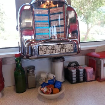 Chase's Diner - Table amenities - Diners Near Me - Chandler, Arizona