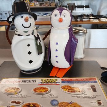 Waffle House - Snowman and Penguin - Breakfast & Brunch Near Me - Abingdon, Virginia Waffle House - Snowman and Penguin - Breakfast & Brunch Near Me - Abingdon, Virginia