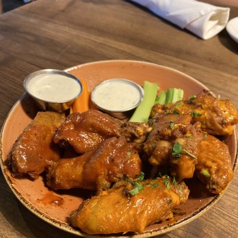 Eureka! - Extra crispy chicken wings. Fire cracker and barbecue flavor. - Burgers Near Me - Claremont, California