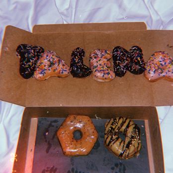 Machino Donuts - Donuts Near Me - Toronto, Ontario