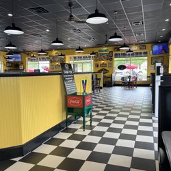 East Bay Deli - West Columbia