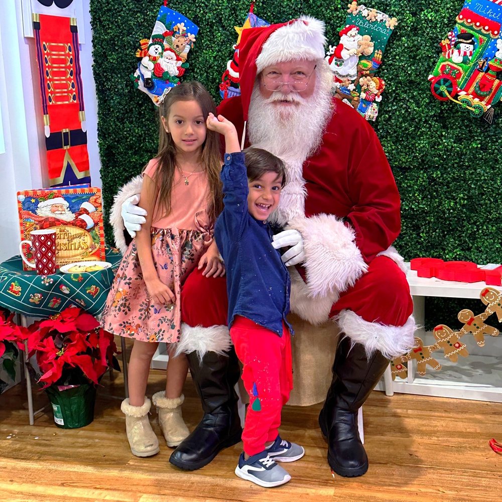 KLA School - Santa visiting KLA - Preschools Near Me - Pembroke Pines, Florida KLA School - Santa visiting KLA - Preschools Near Me - Pembroke Pines, Florida