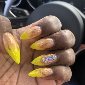 Nail Gloss - Nail Salons Near Me - Sterling Heights, Michigan