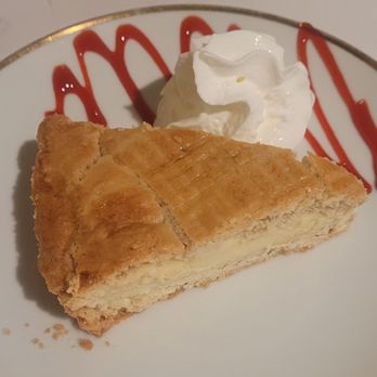 Centro Basco - Delicious almond gateau - Basque Near Me - Chino, California
