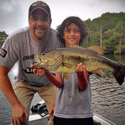 Caddo Lake Fellowship - Mr Carmine with his new personal best of 6lb