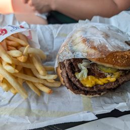 Cheeseburger Cheeseburger