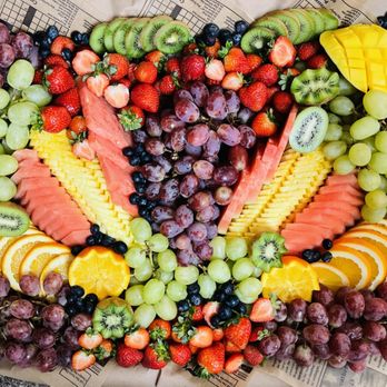 Hello Southern - Fruit Trays by Hello Southern - Bakeries Near Me - Fort Irwin, California