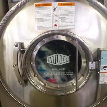DonDees Laundry - Best washer in the joint... 40 lb monster for 5 bucks - Laundromat Near Me - Anchorage, Alaska