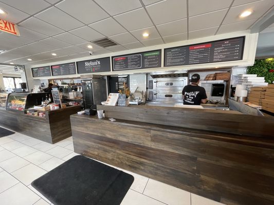 Stefani’s Bottega Italiana by null