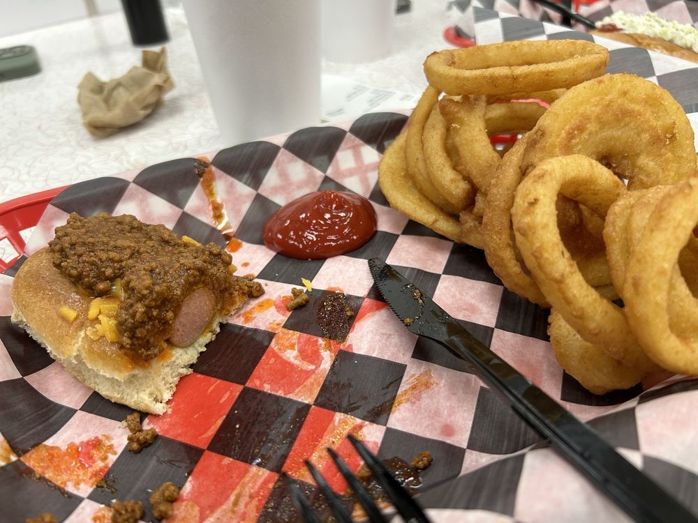 The Grill at Madison Drug Logo