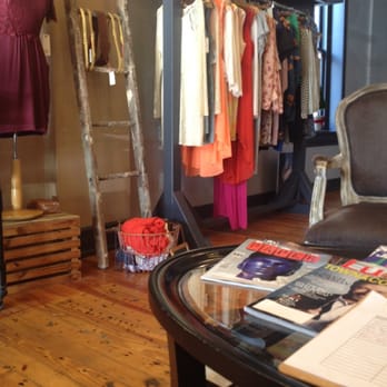 Apotheca Salon and Boutique - Waiting area - boutique clothing - Hair Salons Near Me - Bethlehem, Pennsylvania