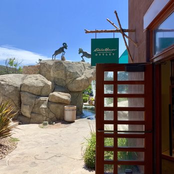 Eddie Bauer Outlet - Women's Clothing Near Me - Alpine, California Eddie Bauer Outlet - Women's Clothing Near Me - Alpine, California