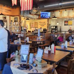 Mission BBQ - From the entrance in a corner. To the left out of sight is a wall full of booth seating.