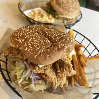 Chicken G's - The Big G - Halal Near Me - Mountain View, California Chicken G's - The Big G - Halal Near Me - Mountain View, California