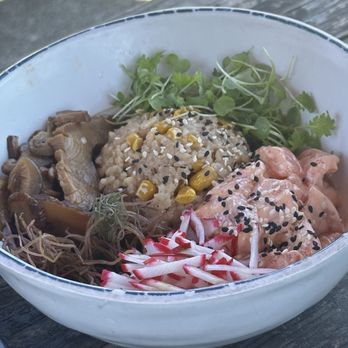 Fish - Poke: 3/5 - Seafood Near Me - Sausalito, California