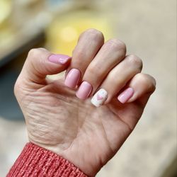 Tiffany Nail Studio