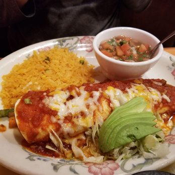 Fiesta Mexicana - Lunch size veggie burrito with avocado. - Mexican Near Me - Page, Arizona