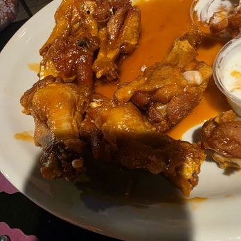 Village Pub & Package Goods - Wings - Pubs Near Me - Tabernacle, New Jersey Village Pub & Package Goods - Wings - Pubs Near Me - Tabernacle, New Jersey