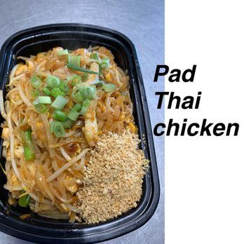Chinese And Thai Cuisine - Chicken Pad Thai $8 - Chinese Near Me - Manning, South Carolina Chinese And Thai Cuisine - Chicken Pad Thai $8 - Chinese Near Me - Manning, South Carolina