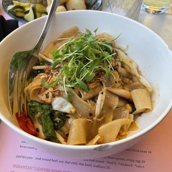Wallflower - Kwee Tiauw Goreng - Asian Fusion Near Me - Venice, California Wallflower - Kwee Tiauw Goreng - Asian Fusion Near Me - Venice, California