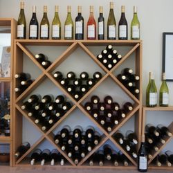Te Mania Wines - Interior