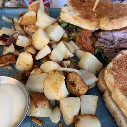 Roast beef sandwich Roast beef sandwich