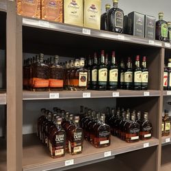 Golden Eagle Wine & Liquor