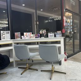 Waiting area Waiting area