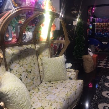 Dizzy Rock - Furniture Reupholstery Near Me - Delray Beach, Florida