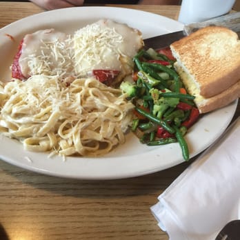 Island Cafe - Chicken Parmesan - Diners Near Me - Oak Harbor, Washington Island Cafe - Chicken Parmesan - Diners Near Me - Oak Harbor, Washington