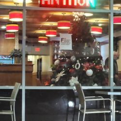 Anthony's Restaurant - Inside in 2020 decorated for Christmas