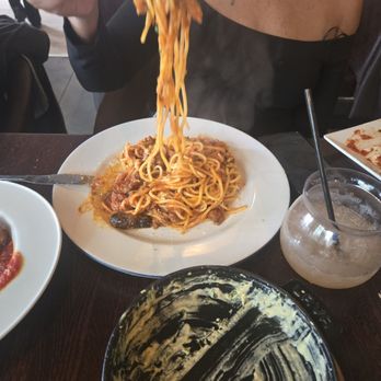 Fiorella's Italian Kitchen - Pizza Near Me - Oxon Hill, Maryland