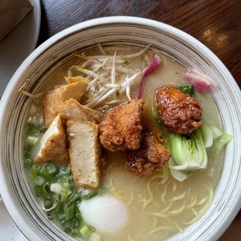 Birdhouse - Fried chicken ramen - Ramen Near Me - Erie, Colorado