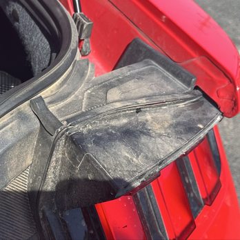 Avis - Dirty trunk - Car Rental Near Me - El Paso, Texas Avis - Dirty trunk - Car Rental Near Me - El Paso, Texas