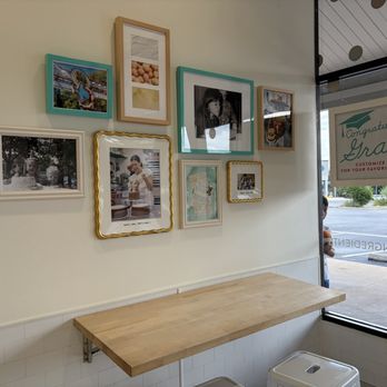 SusieCakes - Austin West Wood - Bakeries Near Me - Austin, Texas