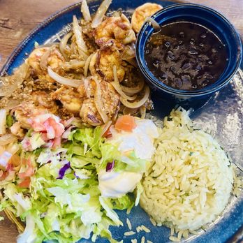 Fiesta Azul - Saint Cloud - Camarones al Mojo - Mexican Near Me - St. Cloud, Florida