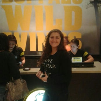 Buffalo Wild Wings - Fast Food Near Me - Monterrey, NLE