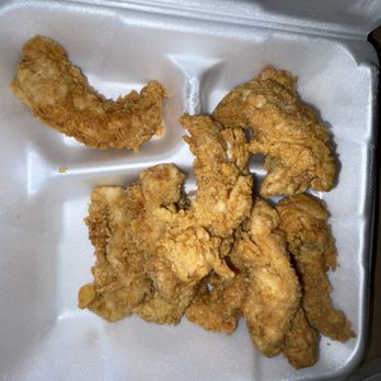 Raising Cane's Chicken Fingers - Fast Food Near Me - Austin, Texas Raising Cane's Chicken Fingers - Fast Food Near Me - Austin, Texas
