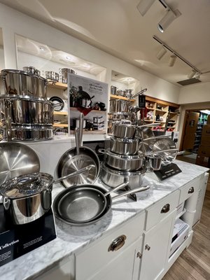 Williams-Sonoma by null