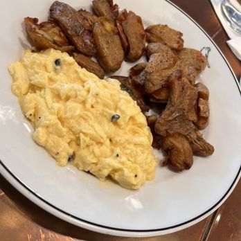 Bluebird - French Near Me - Chapel Hill, North Carolina