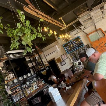 Crow and Cart - Inside - Cocktail Bars Near Me - Eugene, Oregon